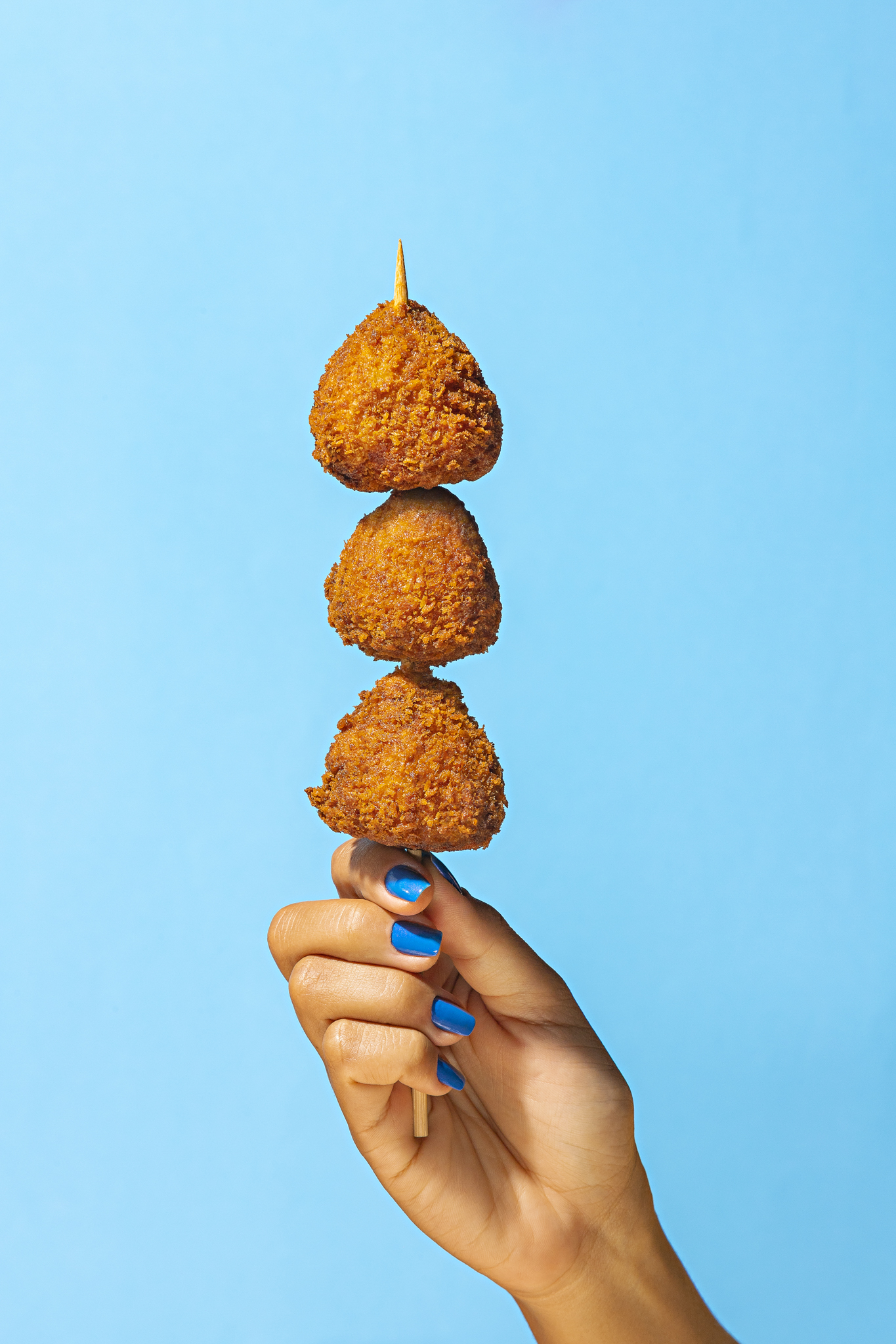 Oloo Bar + Lasca Studio